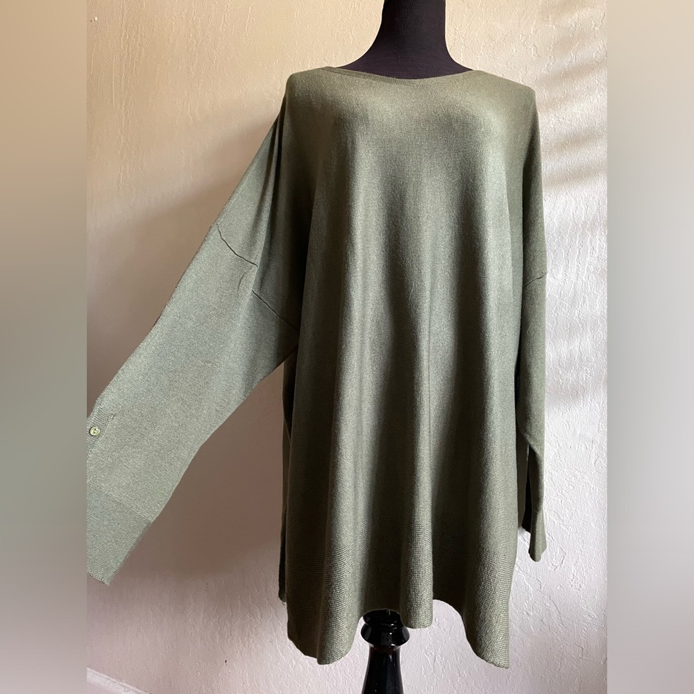 green long sweater